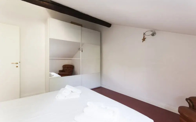 Intimate Attic Flat near Politecnico University