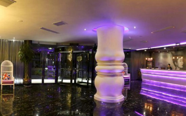 Clarity Hotel (Yishui Bus Terminal)