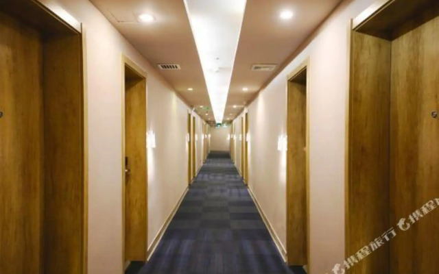 Zhanghe Hotel