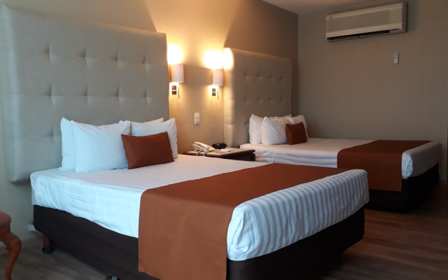El Diplomatico Hotel