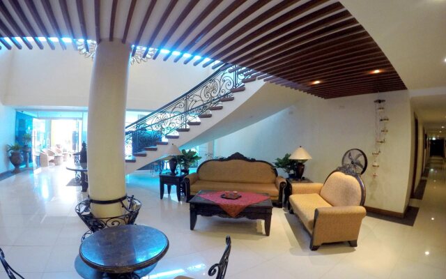 Alona Kew White Beach Resort