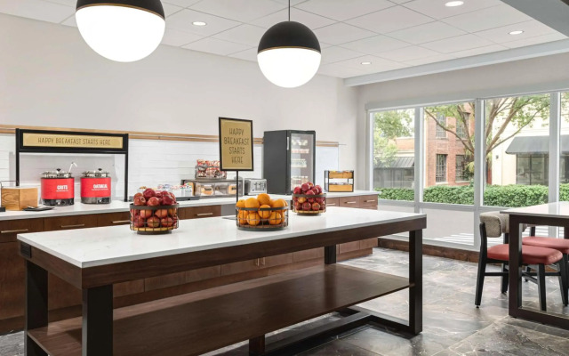 Hampton Inn Columbia-Downtown Historic District
