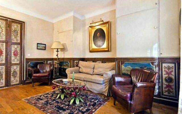 Studios Paris Appartement Louis XIV