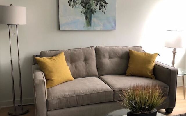 Cook City Suites - 1616 Walnut Street