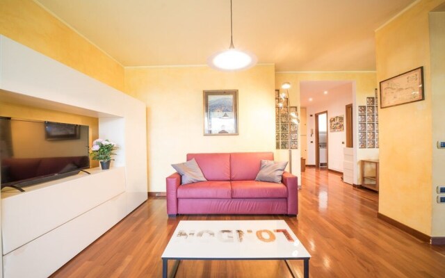 Bright Apartments Desenzano - Caravelle Pool