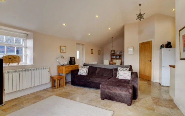 Holiday Home Cysgod y Coed