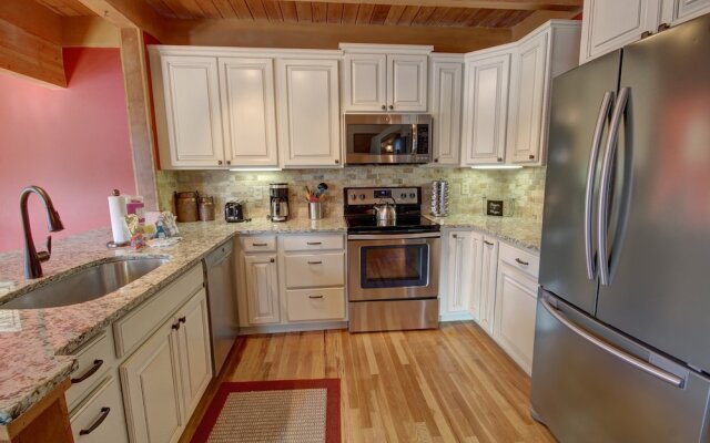 Tennis Townhomes 1314