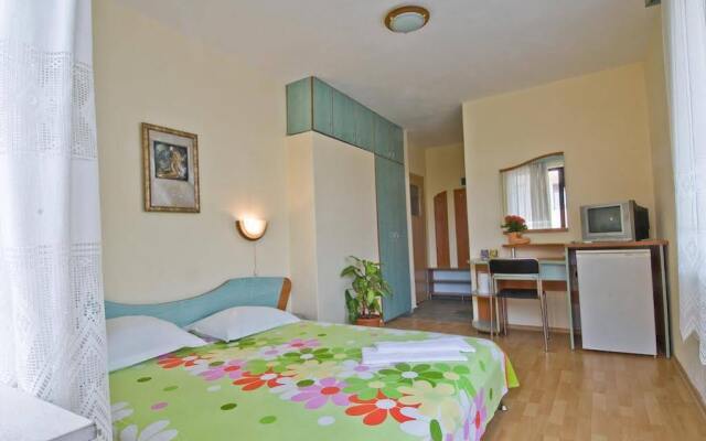 Vania Guest House