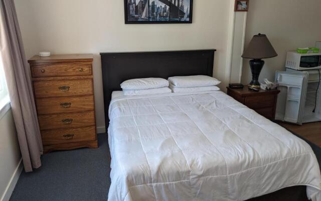 Orchard Queen Motel & RV Park