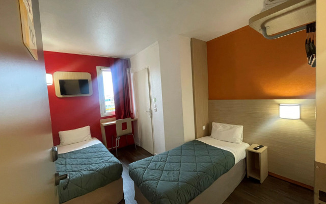 Première Classe Angers Sud - Les Ponts De Cé