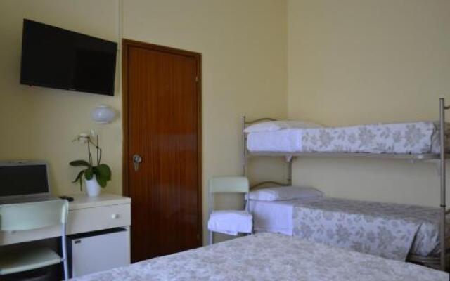 Hotel Beverly