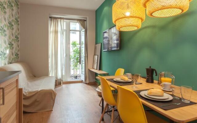 Sol Square Apartments