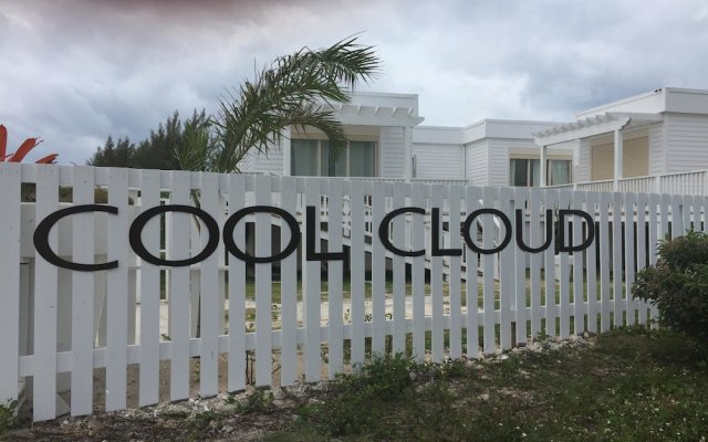 Cool Cloud House