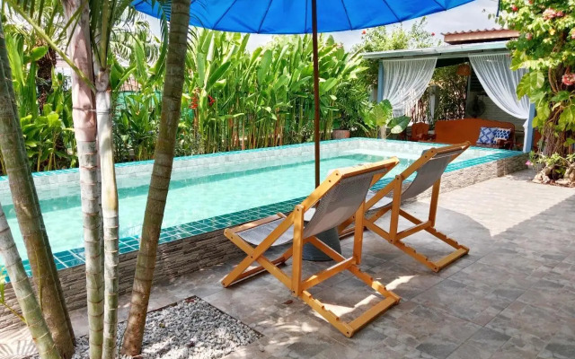Sweet Floresta Pool Villa