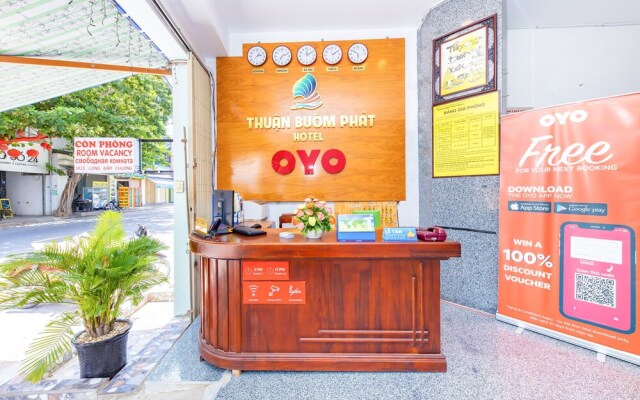 Oyo 349 Thuan Buom Phat Hotel