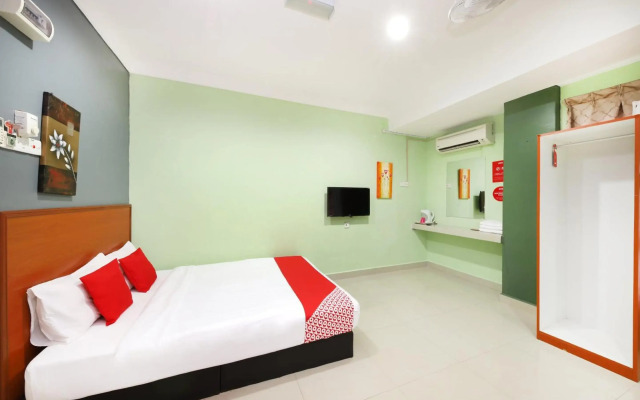 OYO 720 Corridor Hotel 2