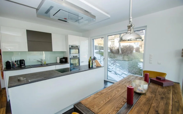 Superb Alpine Lodges Zell am See 4pax