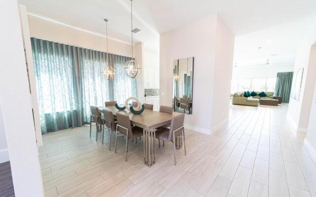 Spacious Home in Bears Den Near Disney with Private Pool & Resort Amenities - 7928JC