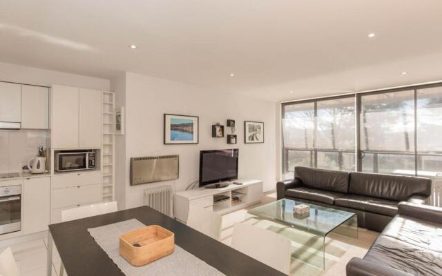 Edge 6/16 Clyde Street