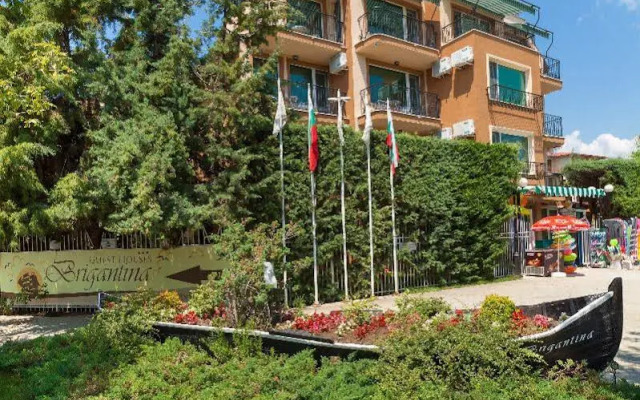 Complex Villa Brigantina