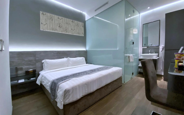Bliss Hotel Singapore