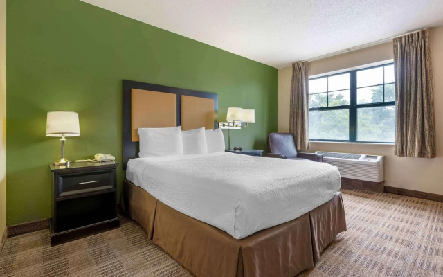 Extended Stay America Suites Bloomington Normal