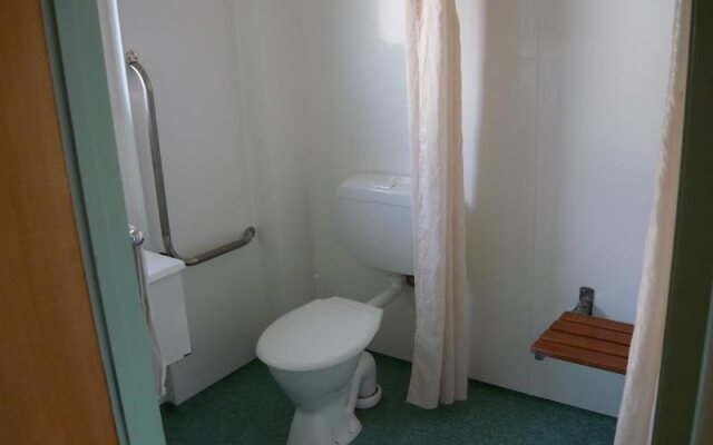 Ulster Lodge Motel