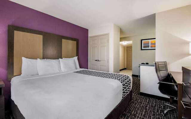 La Quinta Inn by Wyndham West Long Branch/NJ Shore Area