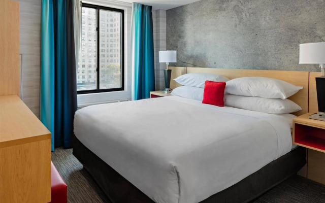 Red Lion Inn and Suites Brooklyn