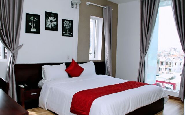 The Carnation Hotel Da Nang