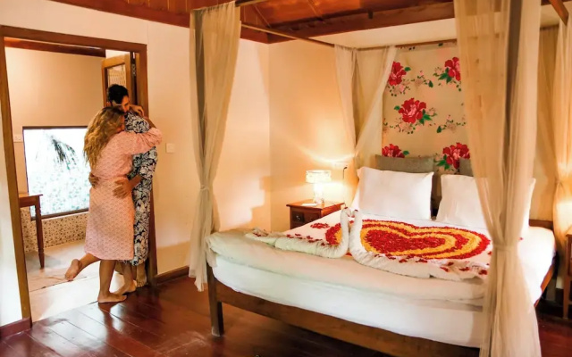 Munjoh Island House Suites and Spa