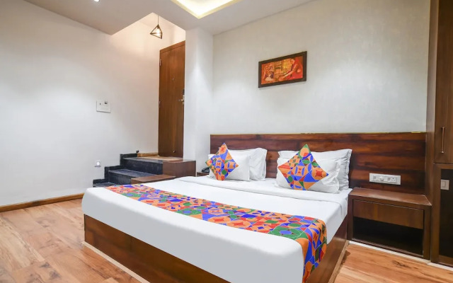 Fabhotel Awadhvue