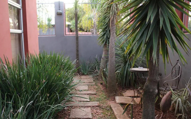 Saffron Guest House