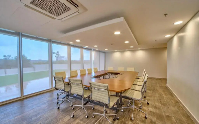 The Connor Serviced Residences Managed by HII