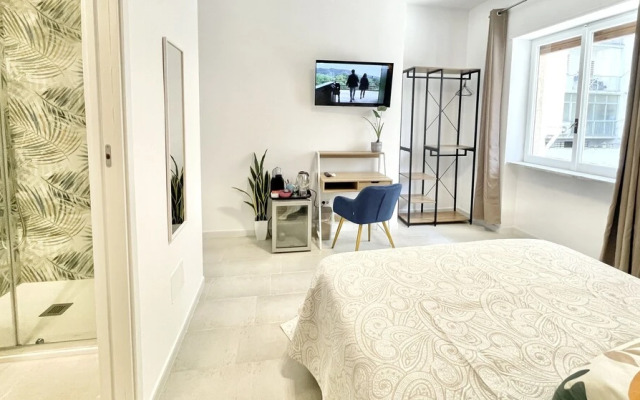 Suites 167