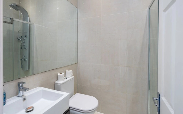 Altido Exceptional 1 Bed Flat In Chelsea