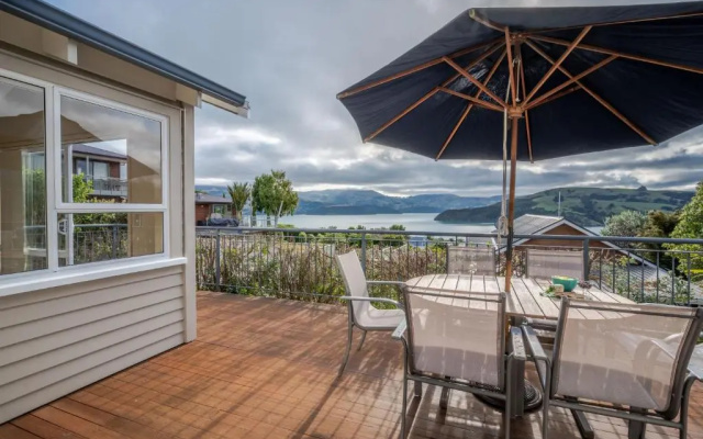 Scenic on Selwyn - Akaroa Holiday Home