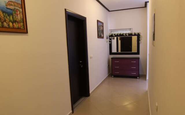 Villa Shehu