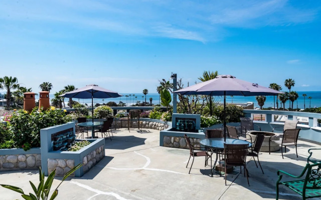 Cardiff by the Sea Lodge