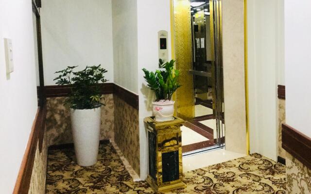 Airstar Hotel & Apartment