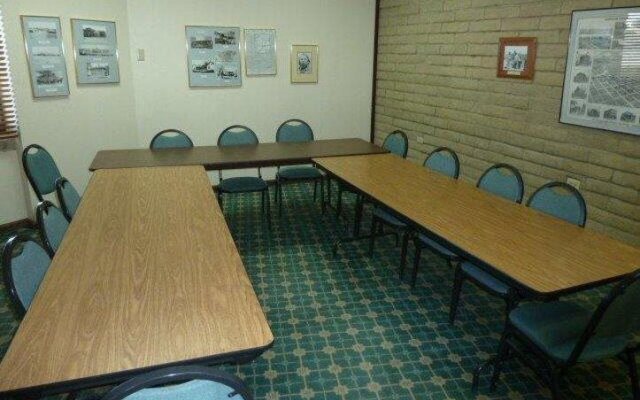 Bent's Fort at America's Best Value Inn