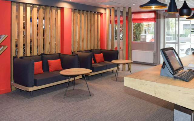 ibis Lyon Gerland Rue Merieux