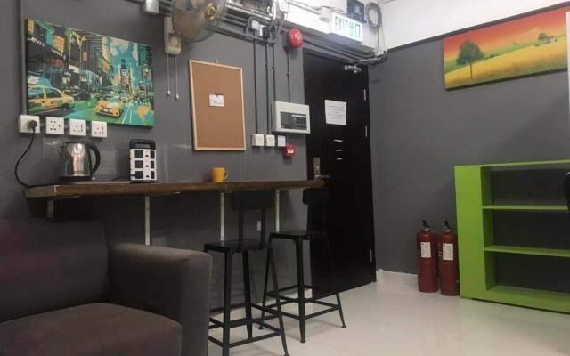 Hi Backpackers - Hong Kong Hostel Group