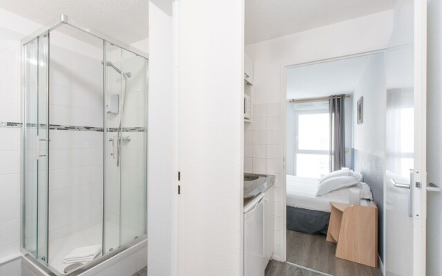 Apparthotel Pythagore Grande Arche