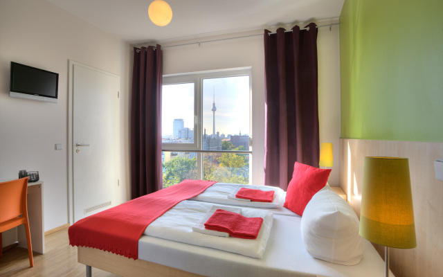 MEININGER Hotel Berlin Alexanderplatz