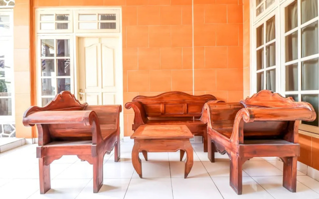 RedDoorz @ Teuku Umar