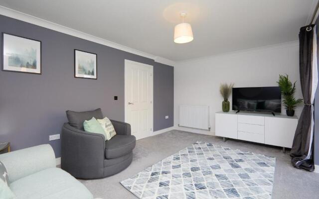 Royal Derby Hospital 3 bed Town House