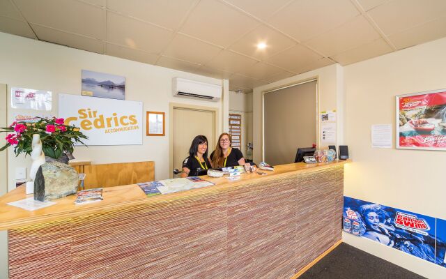 Tahuna Pod Hostel