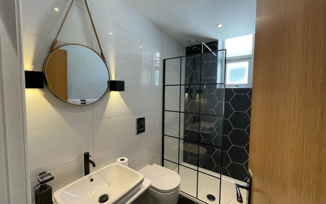 The Luxury Penthouse by Sasco Apartments