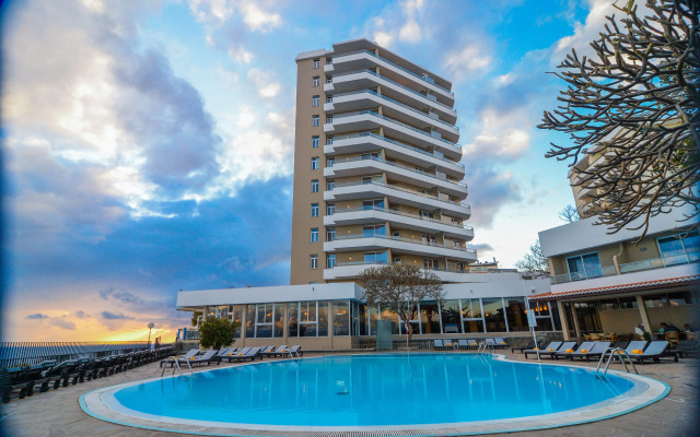Hotel Duas Torres